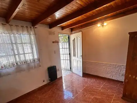 Ph Frente - 2 Amb - Hurlingham (zº P Díaz Y Félix Frías)