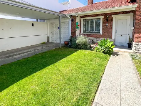 Depto Tipo Casa en Venta de 4 ambientes