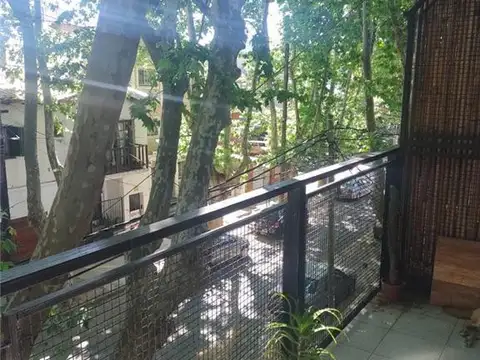 Muy lindo departamento al frente super luminoso de 2 ambientes y medio (escritorio o segundo dormito