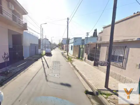 Terreno venta 207mts2 totales - Avellaneda