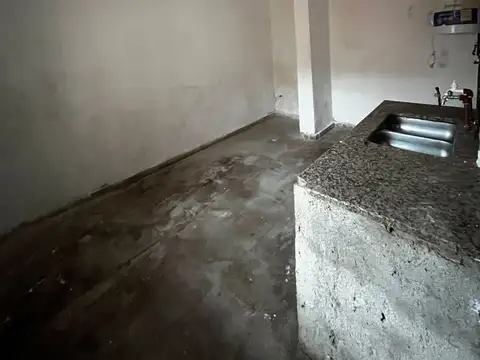 venta casa , a refaccionar ,Barrio Guemes