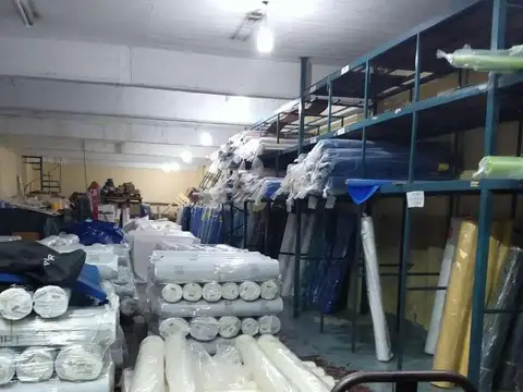 Depósito en venta en Monserrat - CABA-