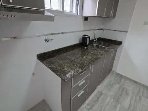 Depto Tipo Casa en Alquiler de 1 dormitorio