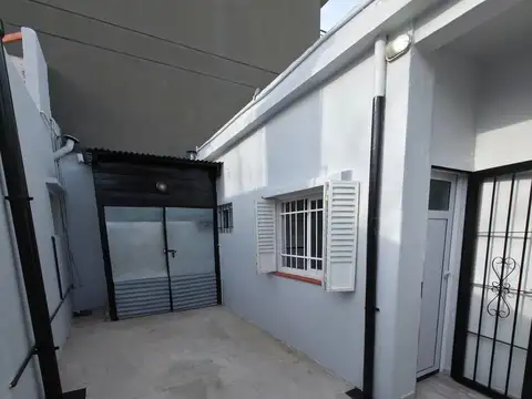 Depto Tipo Casa en Alquiler al Suroeste