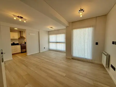 VENTA | DEPTO 2 AMB CON COCHERA CUBIERTA | CHAUVIN