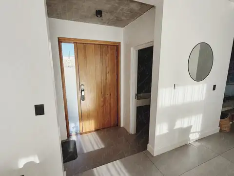 Casa en Alquiler de 3 dormitorios