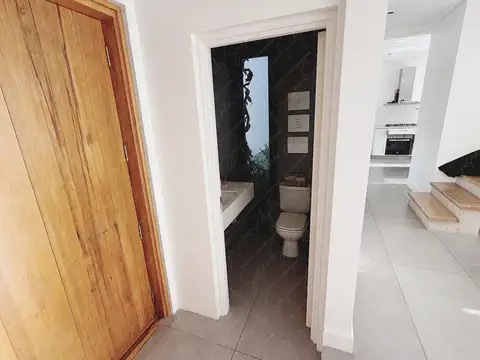 Casa en Alquiler en Villanueva, USD 2.700