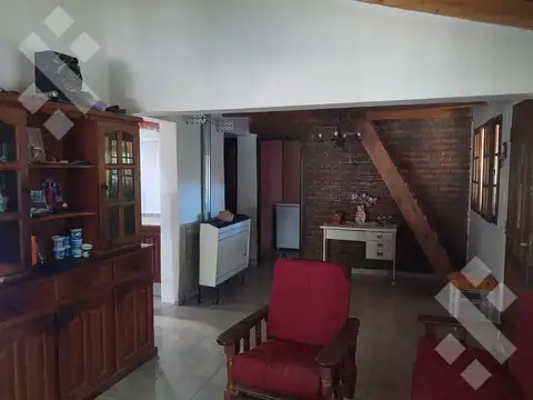 Casa en Venta en Plottier, USD 92.000