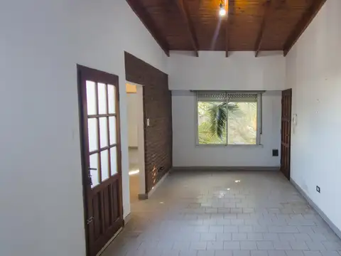 Depto Tipo Casa en Venta de 2 ambientes