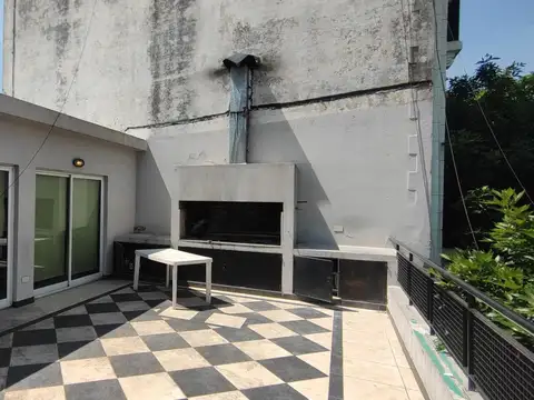 Depto.tipo casa de 8 ambientes en Alquiler en Balvanera