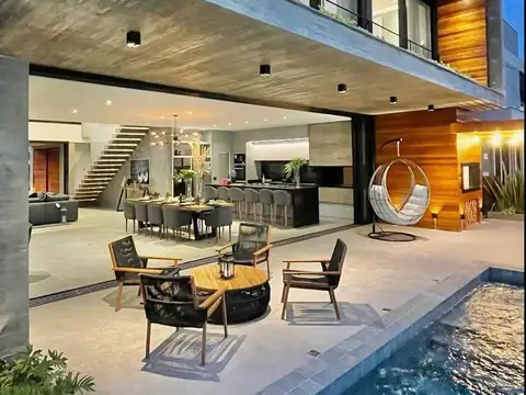 Casa  en Venta en Lomas de San Isidro, San Isidro, G.B.A. Zona Norte