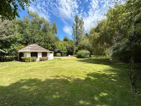 Casa Venta 5 amb  Maschwitz Jardín Pileta Quincho