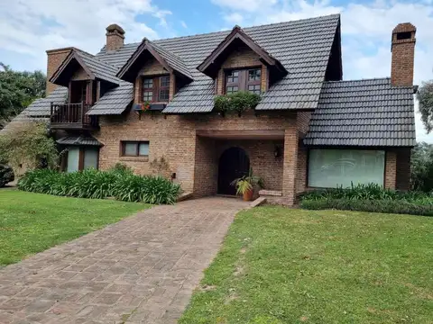 Venta Casa 5 amb Praderas de Lujan DIVINA