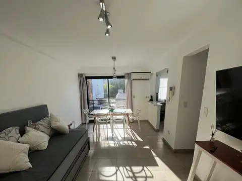 DEPARTAMENTO 3 AMBIENTES CON COCHERA