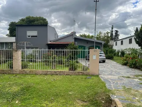 VENTA/CASA QUINTA/CON PILETA/BELLA ITALIA