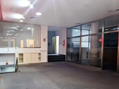 Local en Venta en Recoleta, USD 802.400