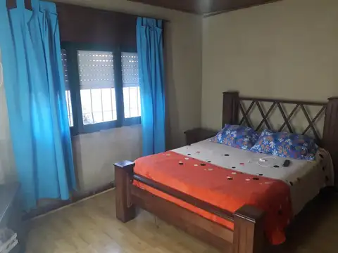 V. Verde, Pilar, casa 3 AMB lote de 485 m2! Asfalto y Servicios!