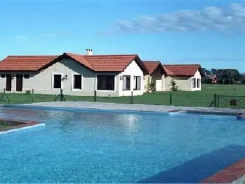 Lote De 1000 Mts2 En Aero Country Club De Gral Rodríguez