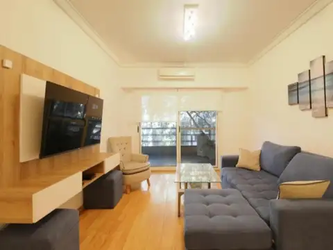 Venta. Piso. 4 Ambientes. Patio. Parrilla. Jacuzzi. Balcon.