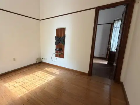 Depto Tipo Casa en Alquiler de 2 dormitorios