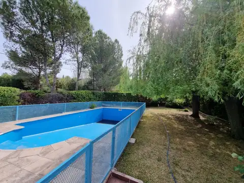 Los paraisos 3100