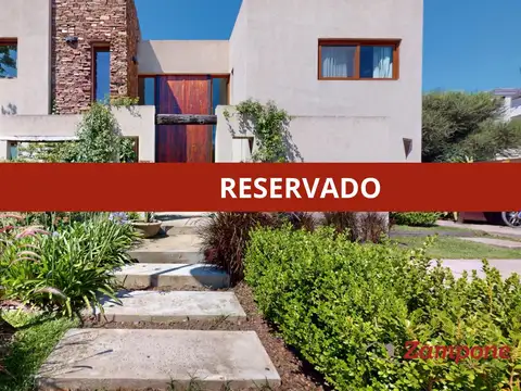 Venta Casa 4 dormitorios (2 suites) Laguna del Sol, Tigre