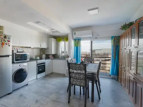 Departamento 2 ambientes en venta con pileta- Mataderos