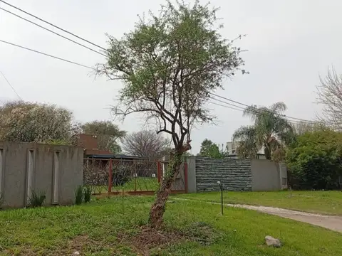 Venta lote apto p/3 viviendas villa allende golf