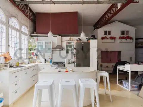 VENTA PH Tipo Loft con Patio APTO CRÉDITO | Excelente ubicación y gran potencial