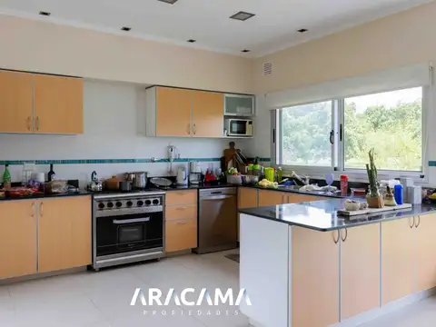 Casa en Venta de 4 dormitorios