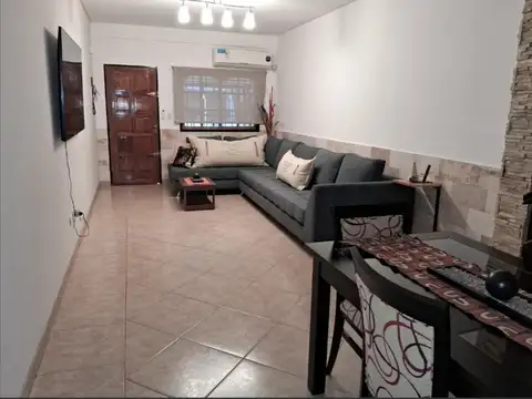 Departamento en Venta en Villa Luzuriaga, USD 130.000