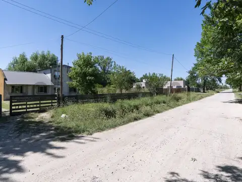 641 e/ colectora 11 y diagonal 133 , Piso 0