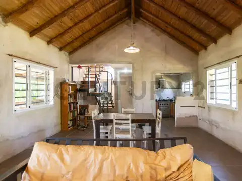 Casa 3 ambientes con 2 baños