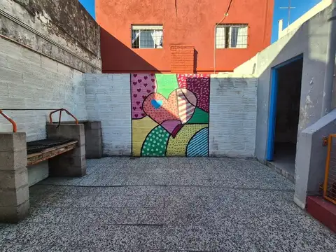 Depto Tipo Casa en Venta con 1 cocheras