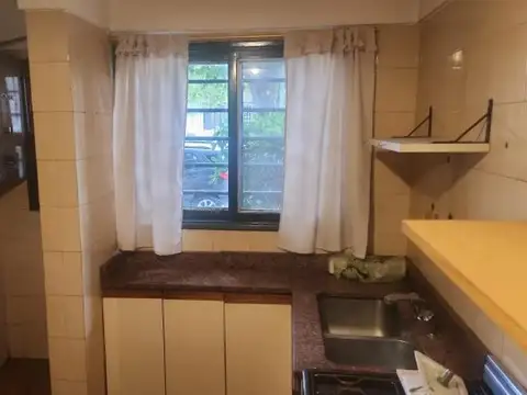 Depto Tipo Casa en Alquiler en Banfield, $ 490.000