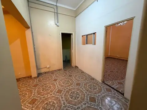 Pinzon 300, Piso PB