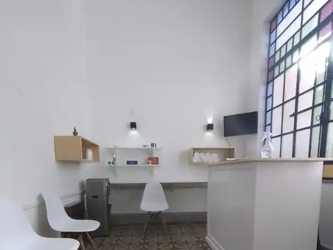 Oficina en Venta en Nuestra Señora De Lourdes, USD 290.000