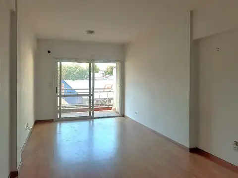 Avenida Directorio 2600