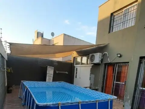 Depto Tipo Casa en Venta de 4 ambientes