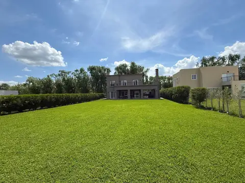 CASA VENTA HARAS DEL SUR II  APTO BANCO FINANCIA