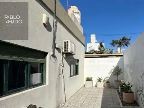 Depto Tipo Casa en Venta 40 años