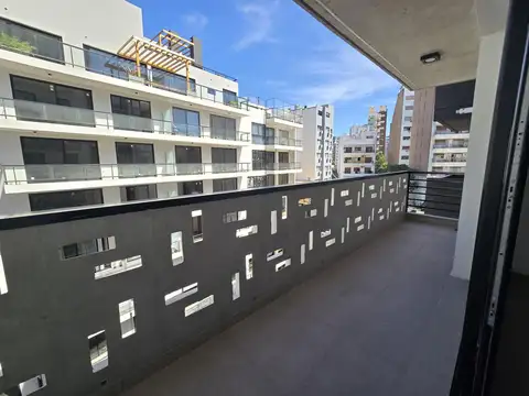 Victor Martínez 200