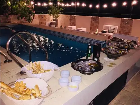 Vendemos departamento 2 dormitorios mas cochera Camba Cua