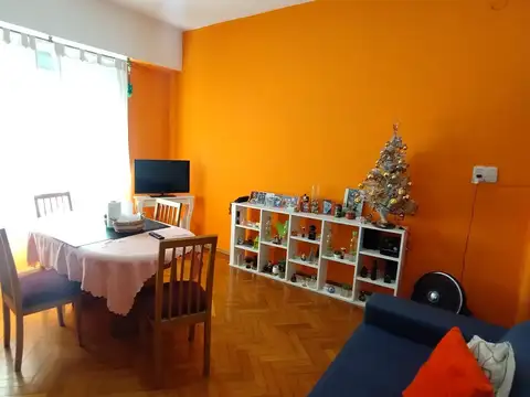 Depto Tipo Casa en Venta en Villa del Parque, USD 109.500
