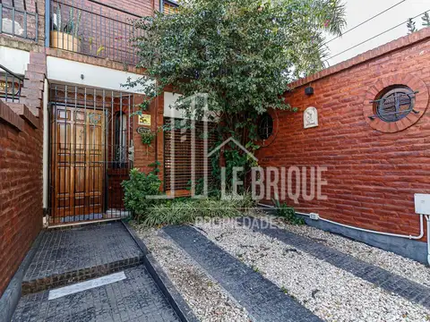 Excelente Duplex 4 amb balcon + patio + Garage
