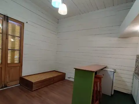 Depto Tipo Casa en Alquiler de Monoambiente