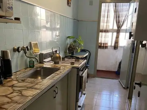 Departamento en edificio. Excelente ubicacion.