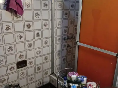 Depto Tipo Casa en Venta 60 años