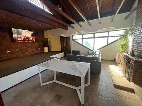 Depto Tipo Casa en Venta en Bernal, USD 66.000