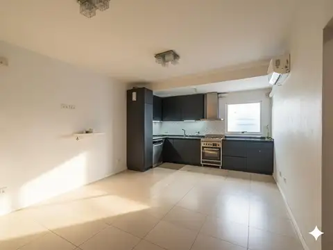 Depto Tipo Casa en Venta de 2 ambientes